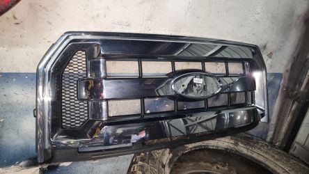 2015-2017 FORD F150 GRILLE