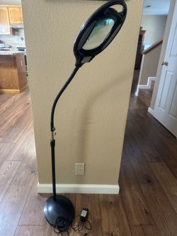 Magnifier Floor Lamp 60”H