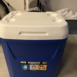 Igloo Ice Cube Wheeled Roller Cooler, White/Blue, 60 Qt