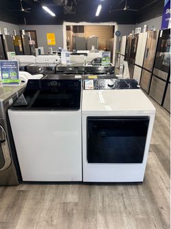🔥LG 5.5 CUBIC FT. TOP LOAD WASHER AND GAS DRYER SET🔥