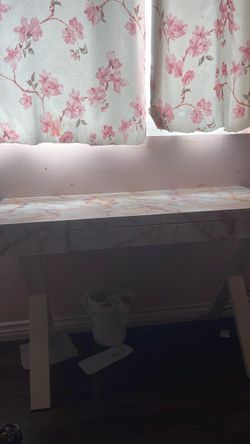 Table for free