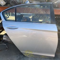 2015 Honda Accord Right rear door