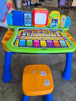 VTech Touch and Learn Activity Desk with Stool and letter go round
