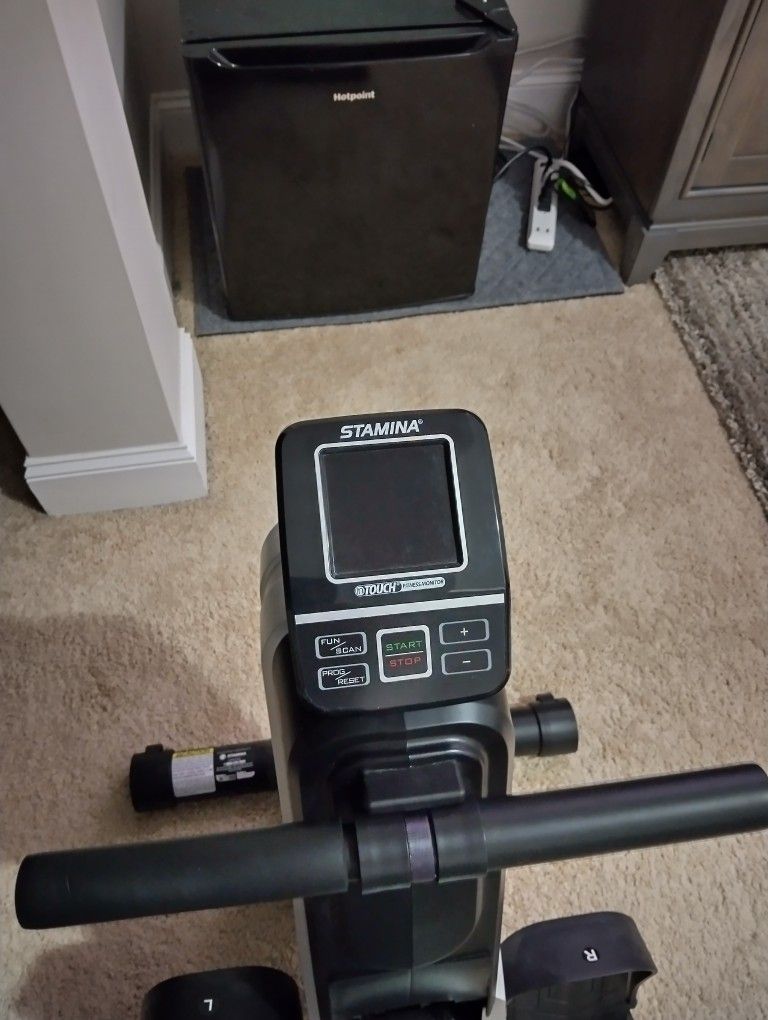 Stamina Rowing Machine