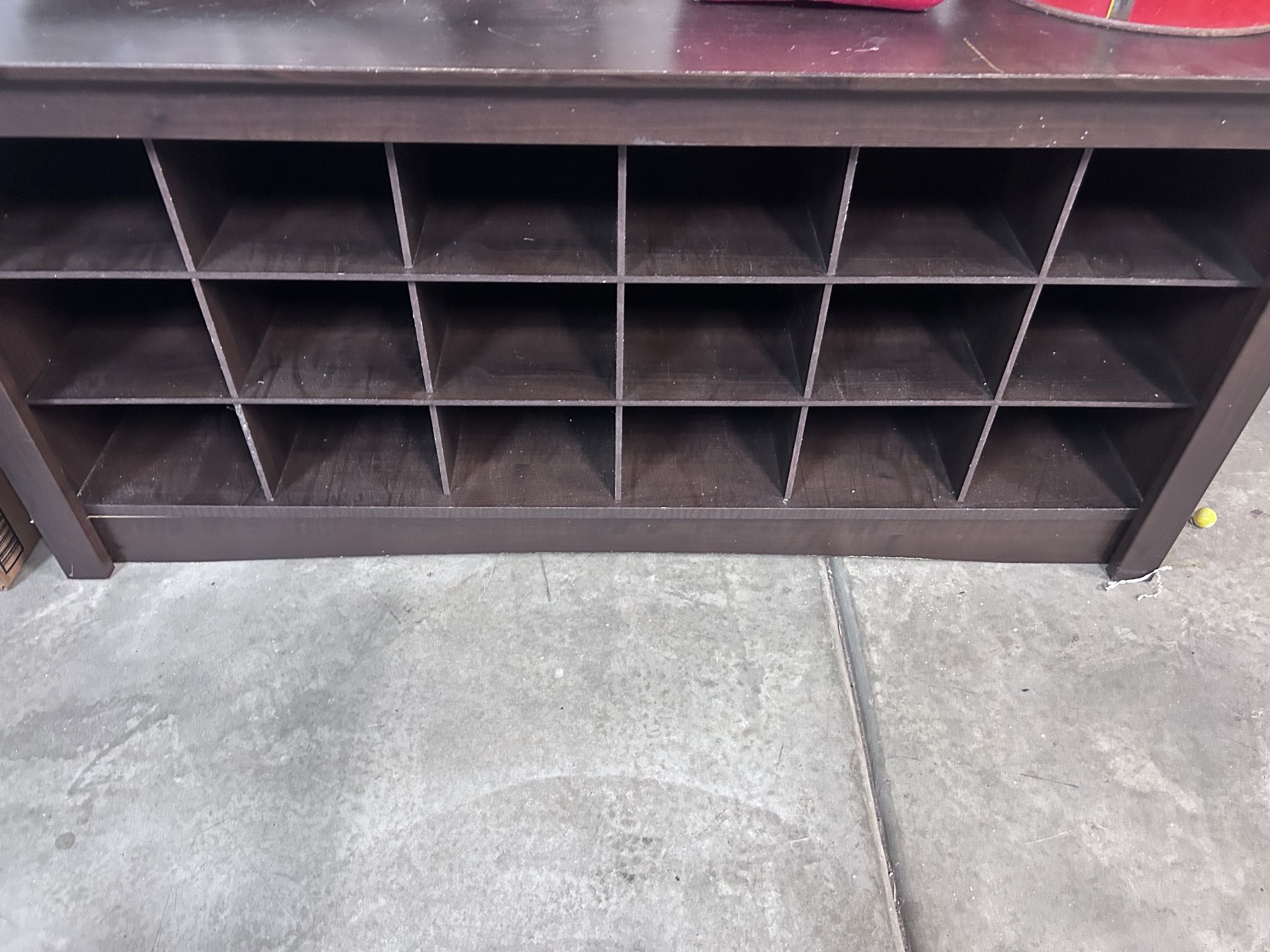 FREE: Shoe Rack