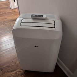 LG Air conditioning Unit 