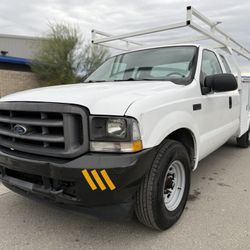 2004 Ford F-250 SD Extended-Cab Service Truck
