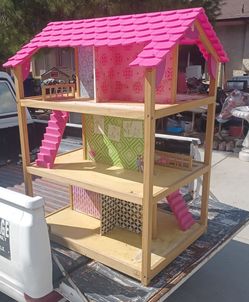 Doll house