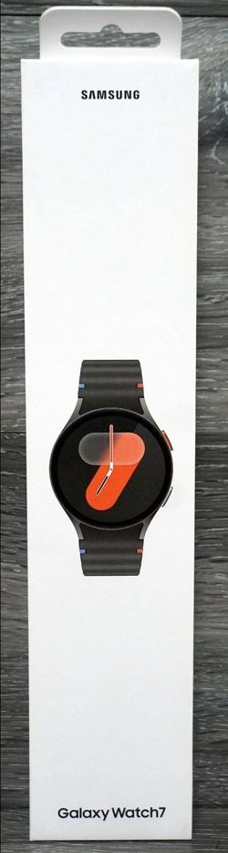 Samsung Galaxy Watch 7 40mm Bluetooth WiFi Smart Watch Green ( NEW SEALED BOX )