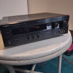 Yamaha RX-V595A