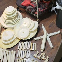 Cake Decorating Tiers $125 Obo