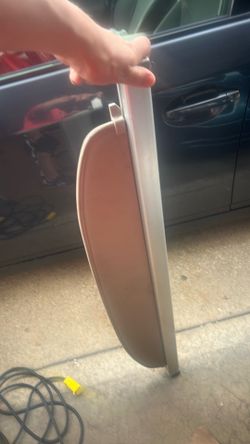 Second generation, Toyota Prius trunk cover
