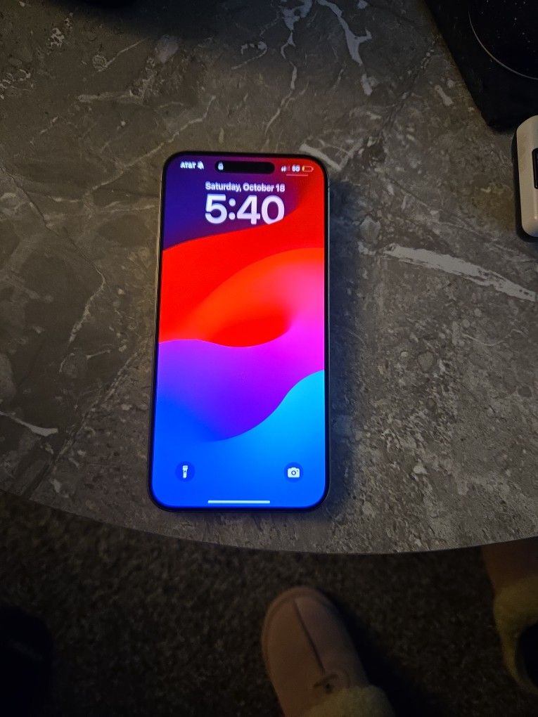 IPhone 15 Pro Max Gray