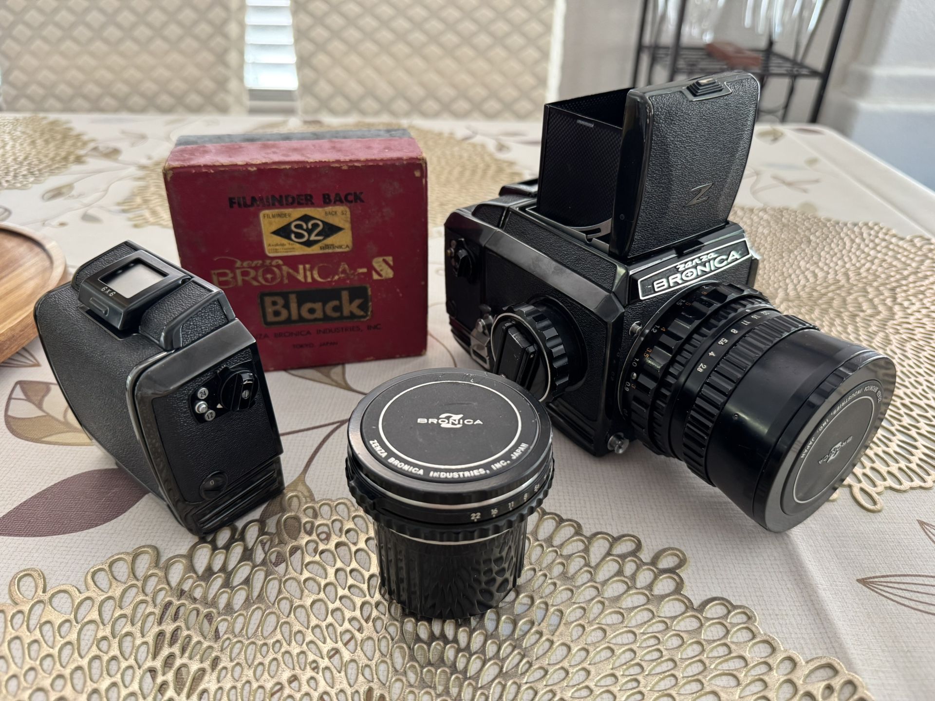 Zenza Bronica S2/S2A “Black” medium format film camera 6x6