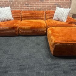 105" MODULAR CLOUD SECTIONAL