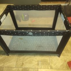 Pack N Play 