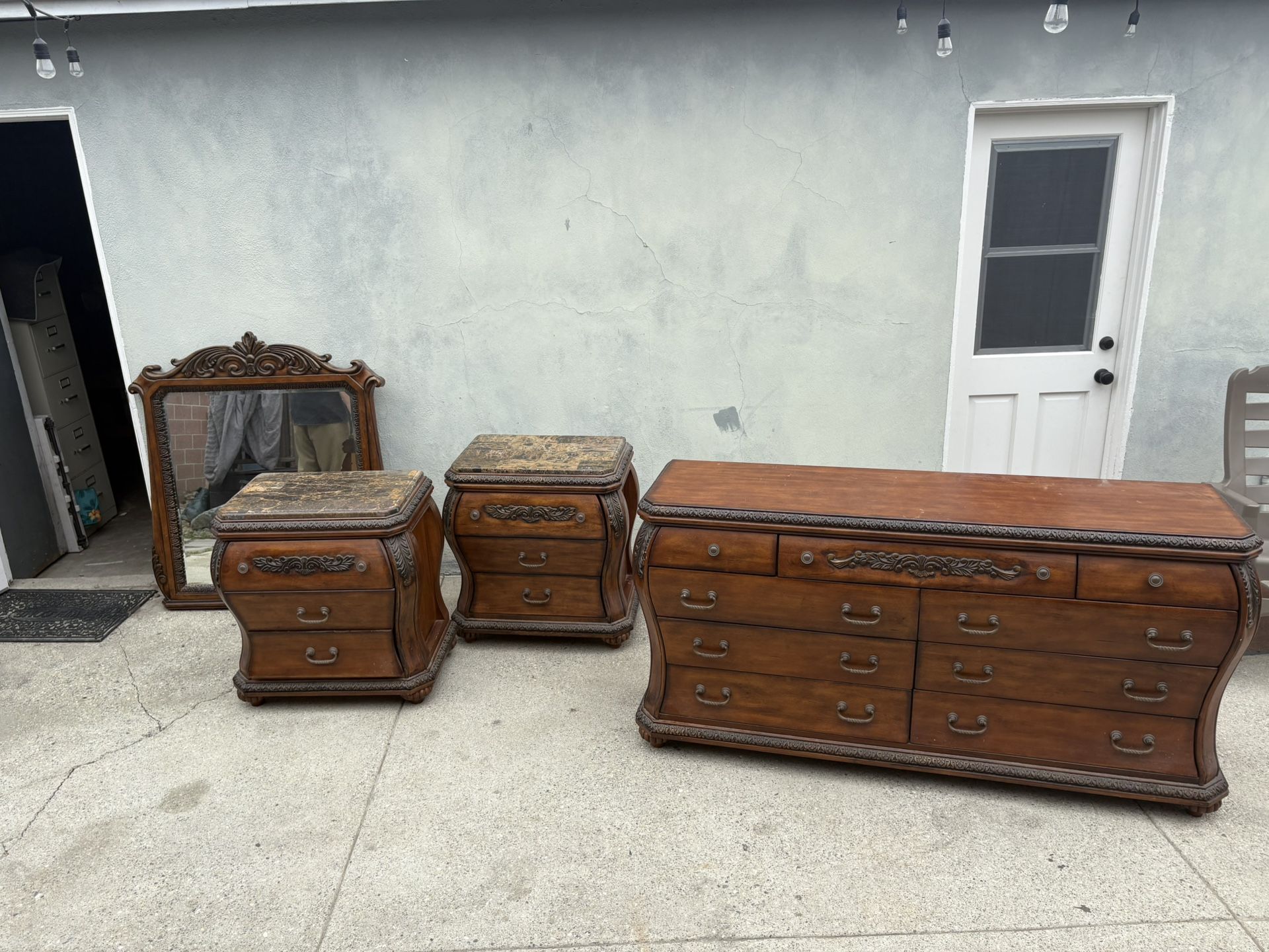 Bedroom Set FREE