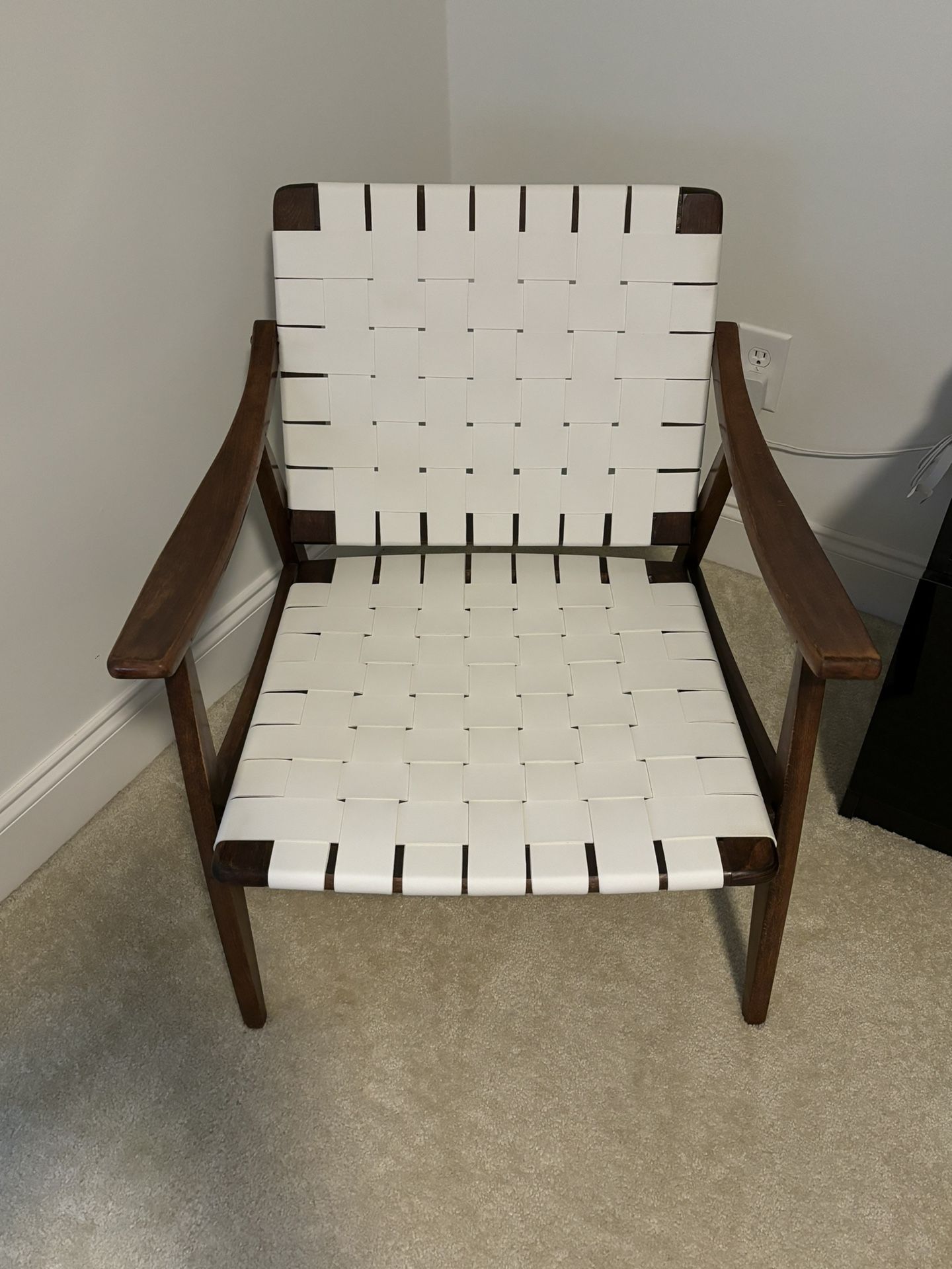 Mid century Danish leather arm chair (Hans J Wegner design style)