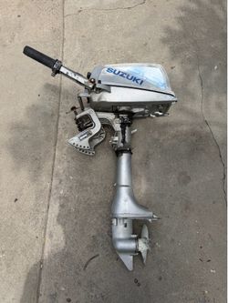 Suzuki 3.5hp  light weight outboard