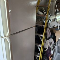 Used Whirpool Fridge For Sale