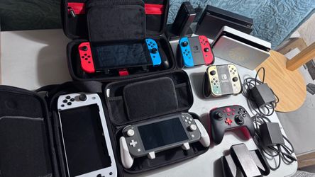 Nintendo Switch Console Bundle with Accessories