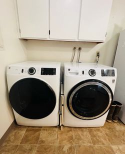 GE washer and dryer gas set