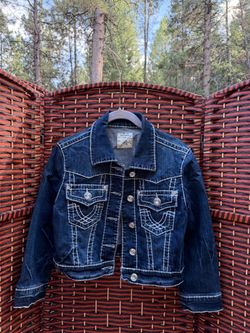 Women’s Denim Jean Jacket Size Large