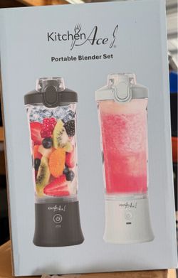 Portable blender set