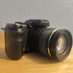 Fujifilm Finepix S9100