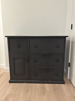Grey Wood Dresser 44x18x36(LxWxH)