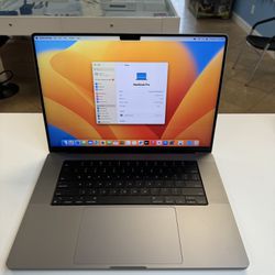 Macbook Pro 16inch M2Pro with Final Cut & Logic Po / Finance Available