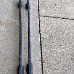 Thule Square bars with mounts.  About 50” long
