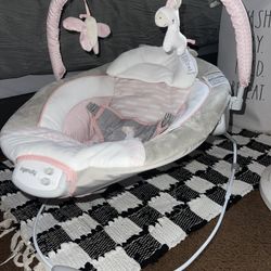 Baby bouncer