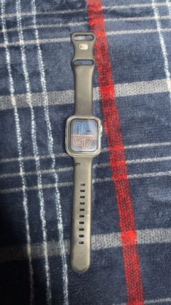 Like new Apple Watch  SE (GPS) 2nd Gen