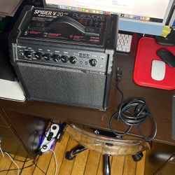 Line 6 Spider V 20 MkII 20-watt guitar amplifier