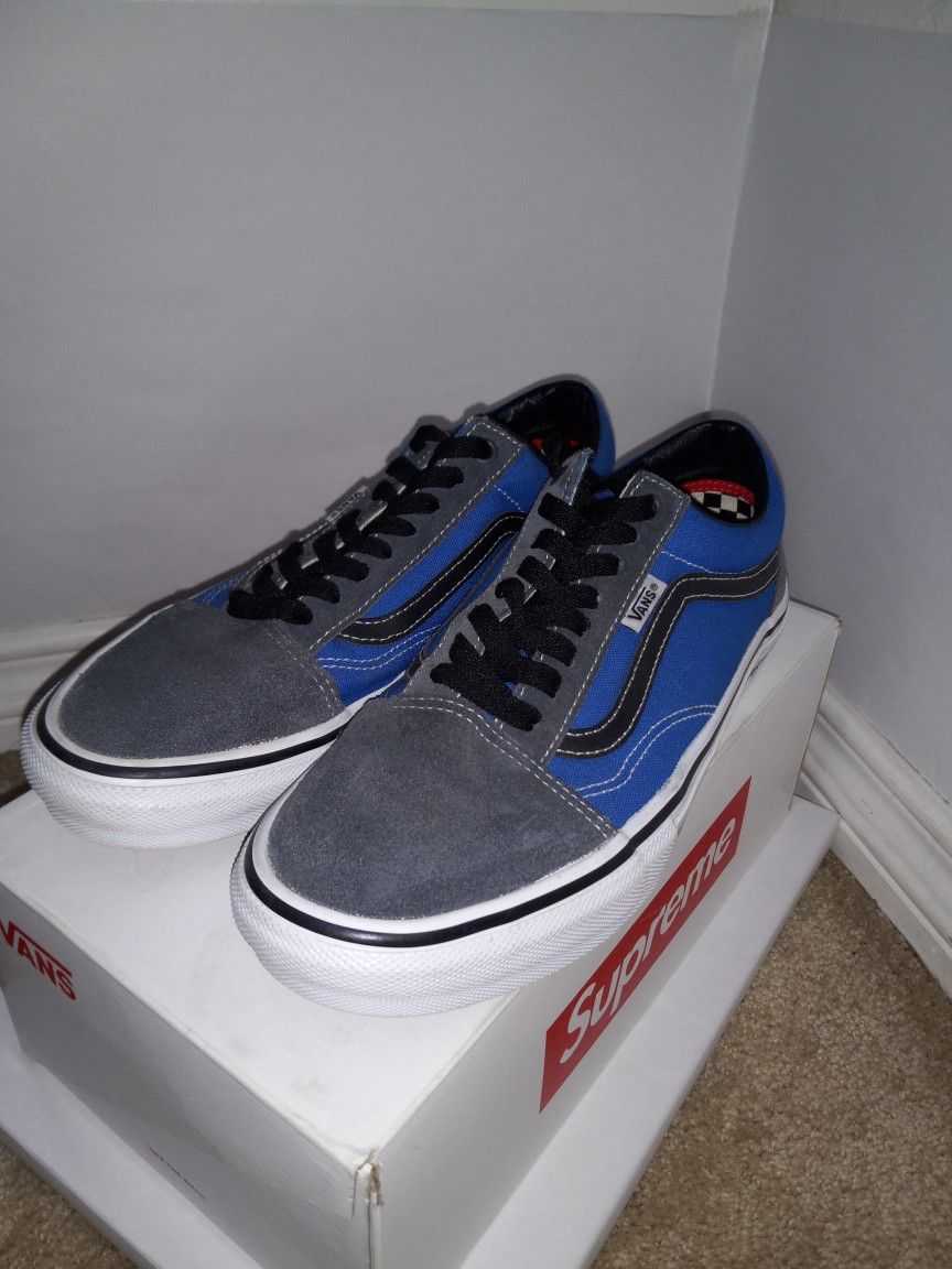 Supreme Tribal Charcoal/R - Size 10