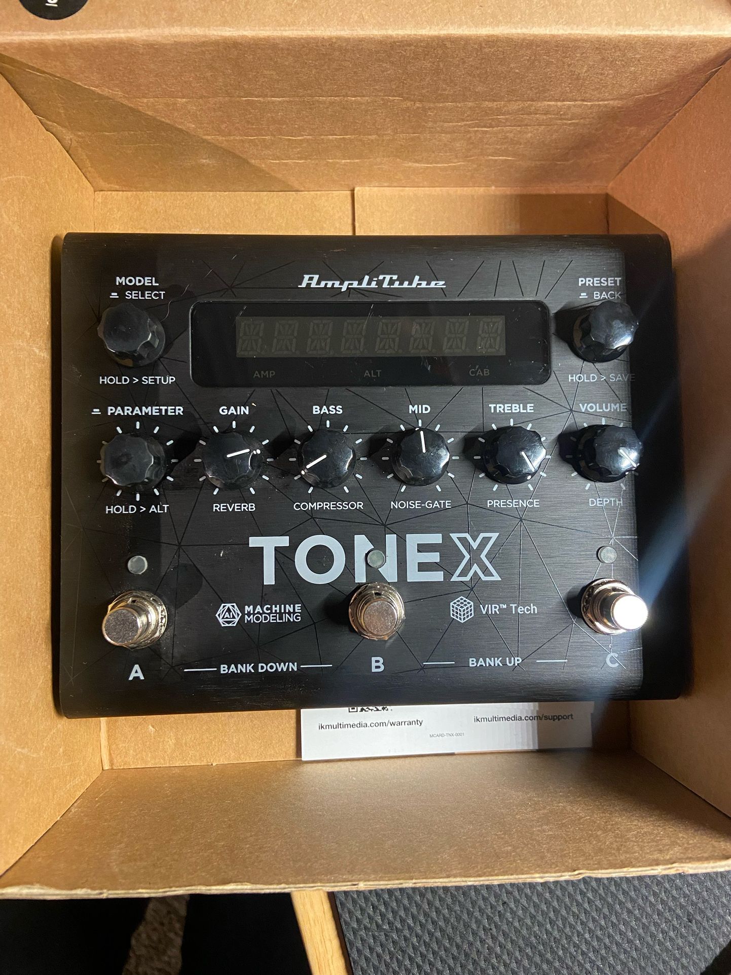 TONEX GUITAR PEDAL MODELING AMPLIFIER