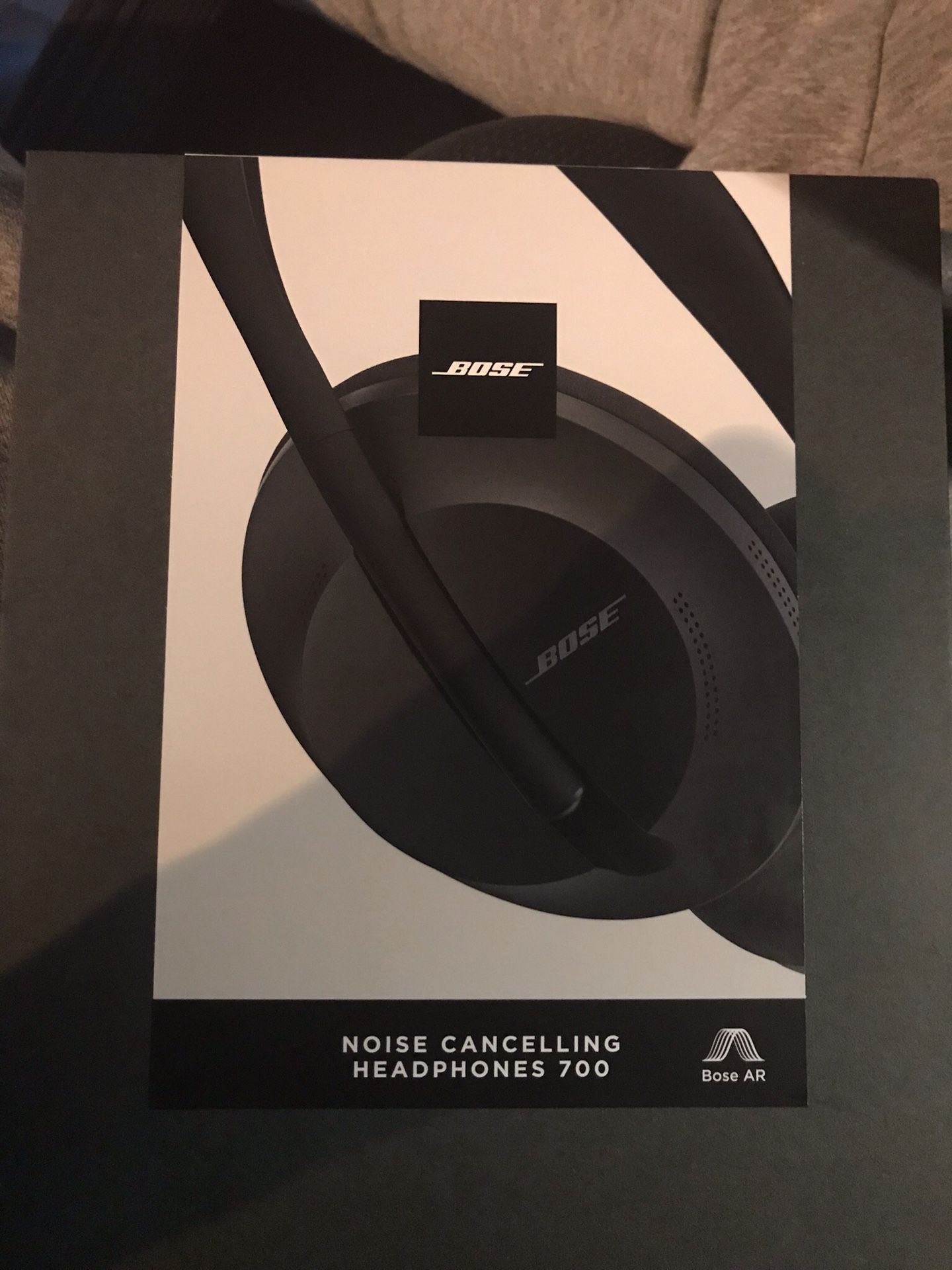 BOSE Noise Cancelling Headphones 700