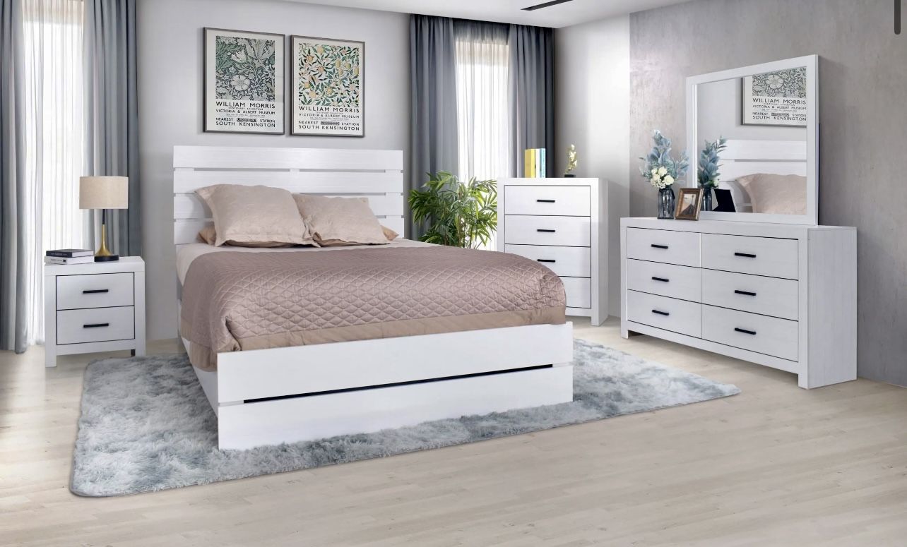 Wont Last Long! Bedroom Set With Free Mattress And Boxspring Only $745!!