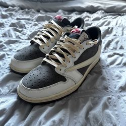 Size 10.5 Air Jordan 1 low Travis Scott reverse Mocha