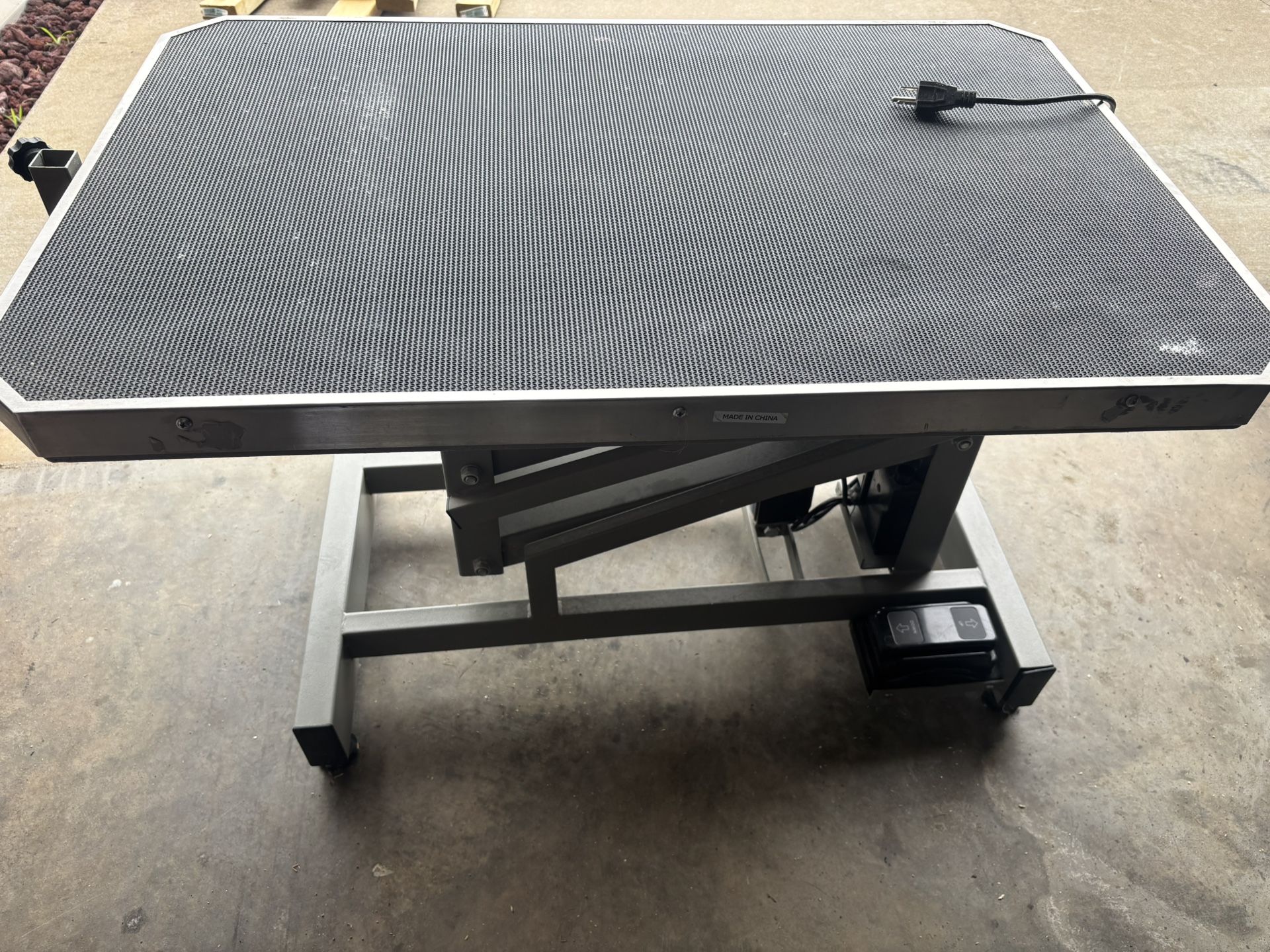 Pet Grooming Table