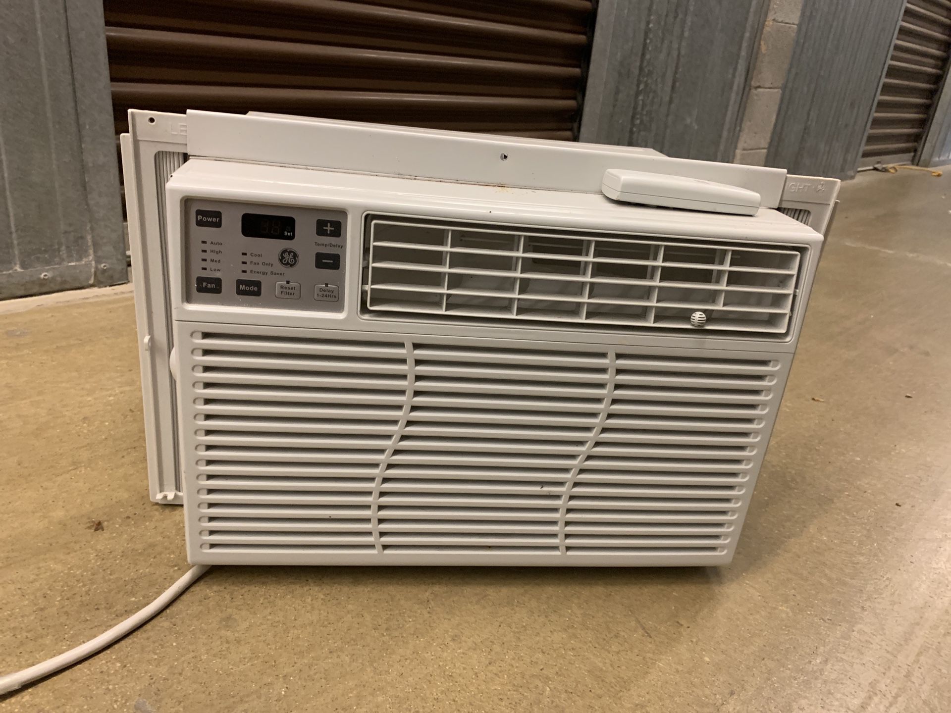 Barely used Air conditioner