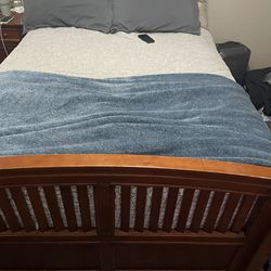 Full Bedroom Set - Stanley Furniture
