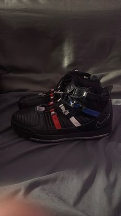 LeBron’s James  basketball shoes