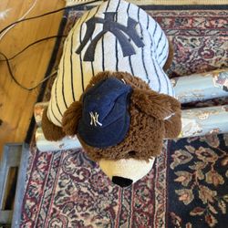 Classic New York Yankees Genuine Merchandise Pillow Pets Pillow