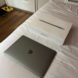 MacBook Air 2020 M1 Chip 256gb 8gb Ram 