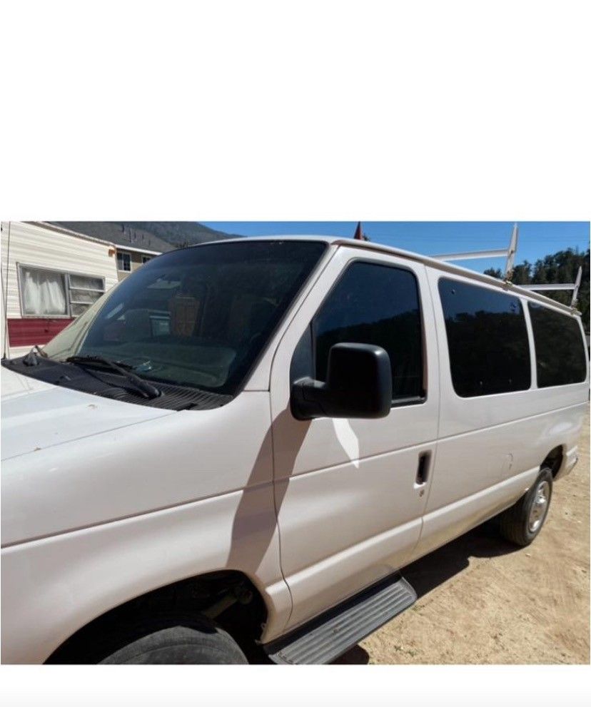 2011 Ford E-250