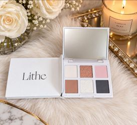 Lithe Eyeshadow Palette with Mirror