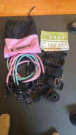 Multiple weight bands pack with switchable handles and leg cuffs and bag