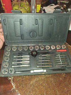 40 piece set tap and die kit